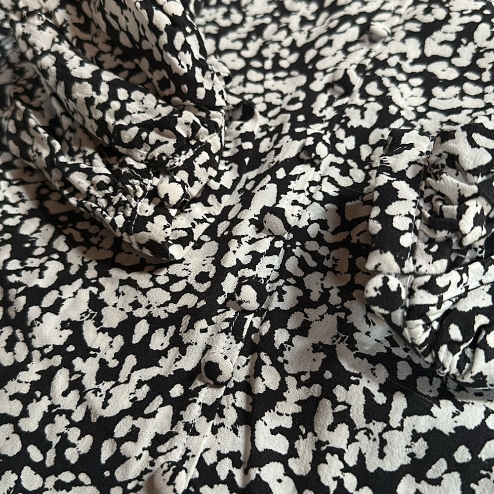 Zara Long Sleeve Flowy Floral Print Dress - Picture 10 of 11